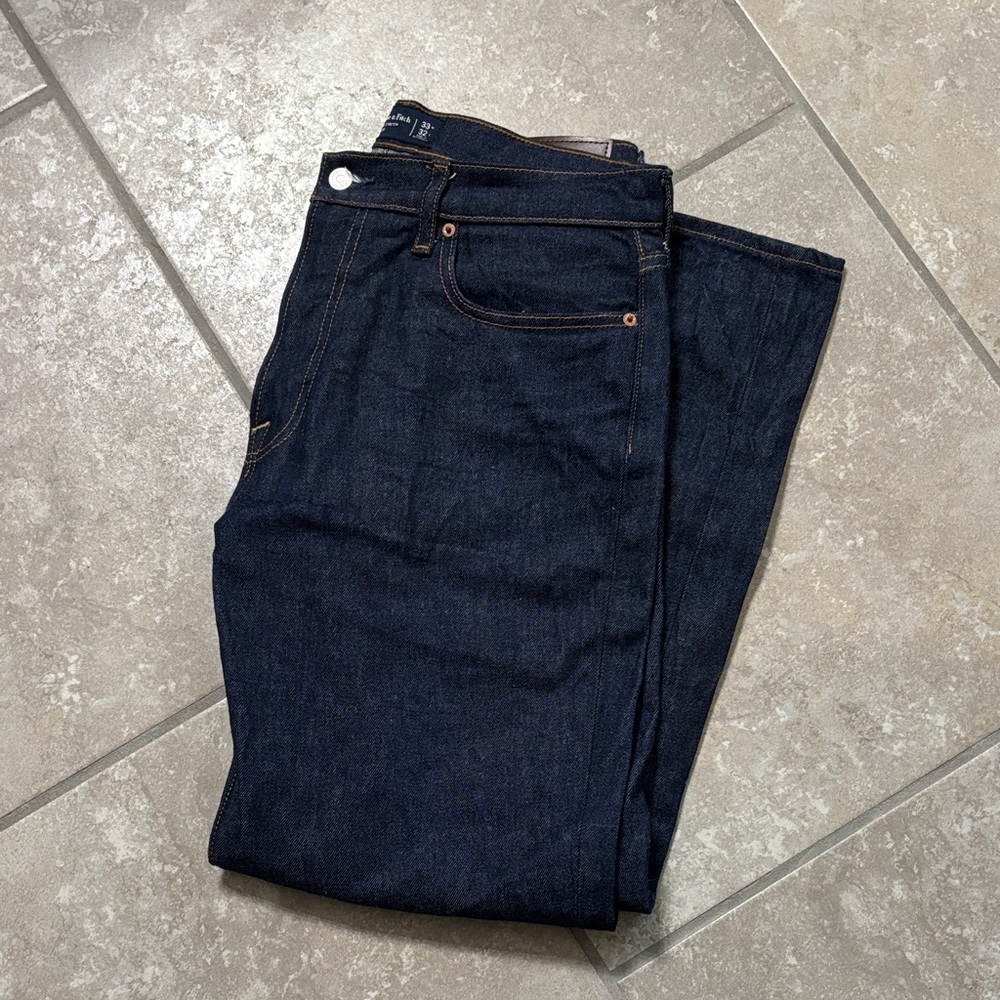 Abercrombie & Fitch Men's Indigo Straight Jeans